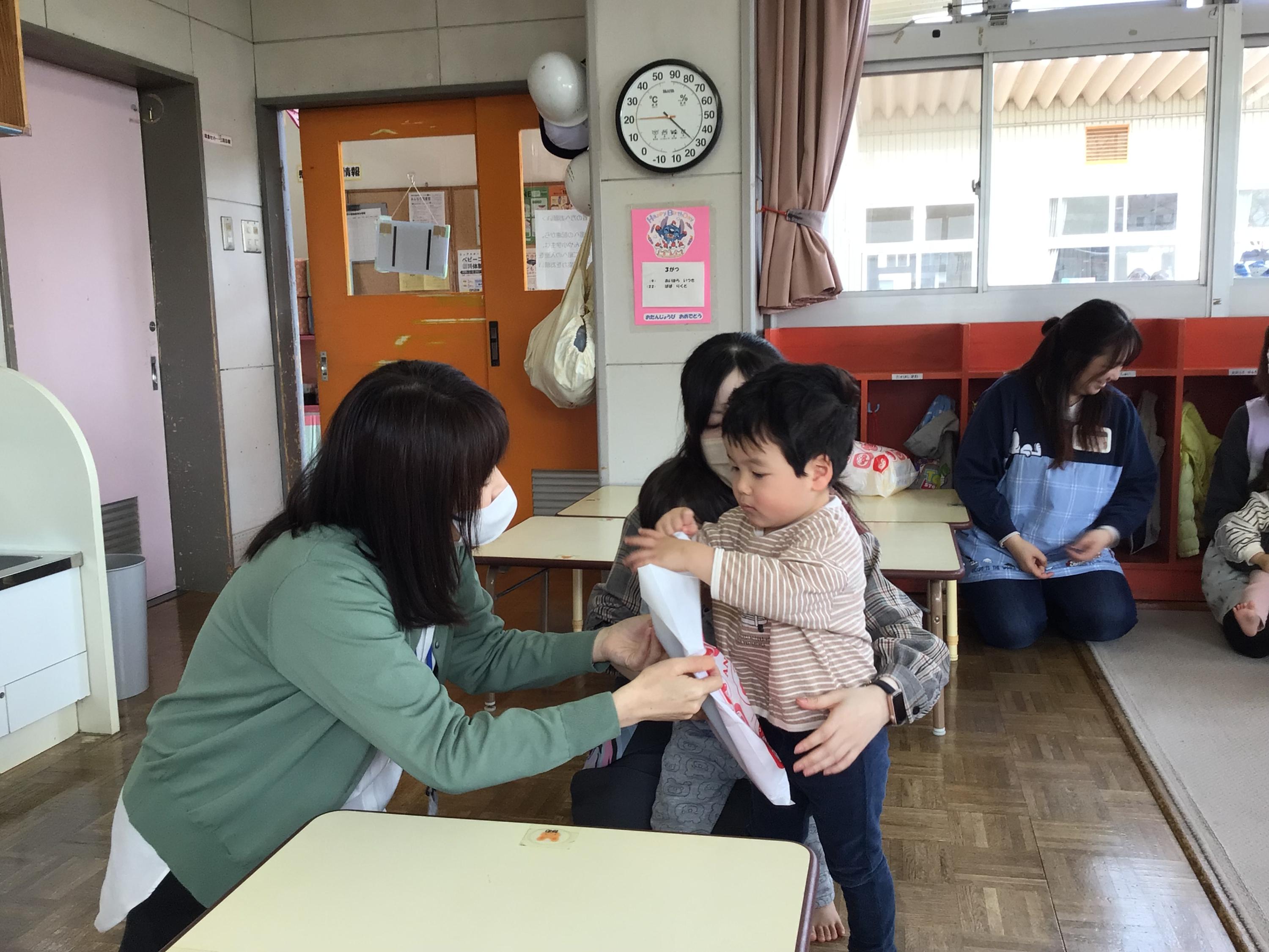 未満児おわりの会3 未満児おわりの会3